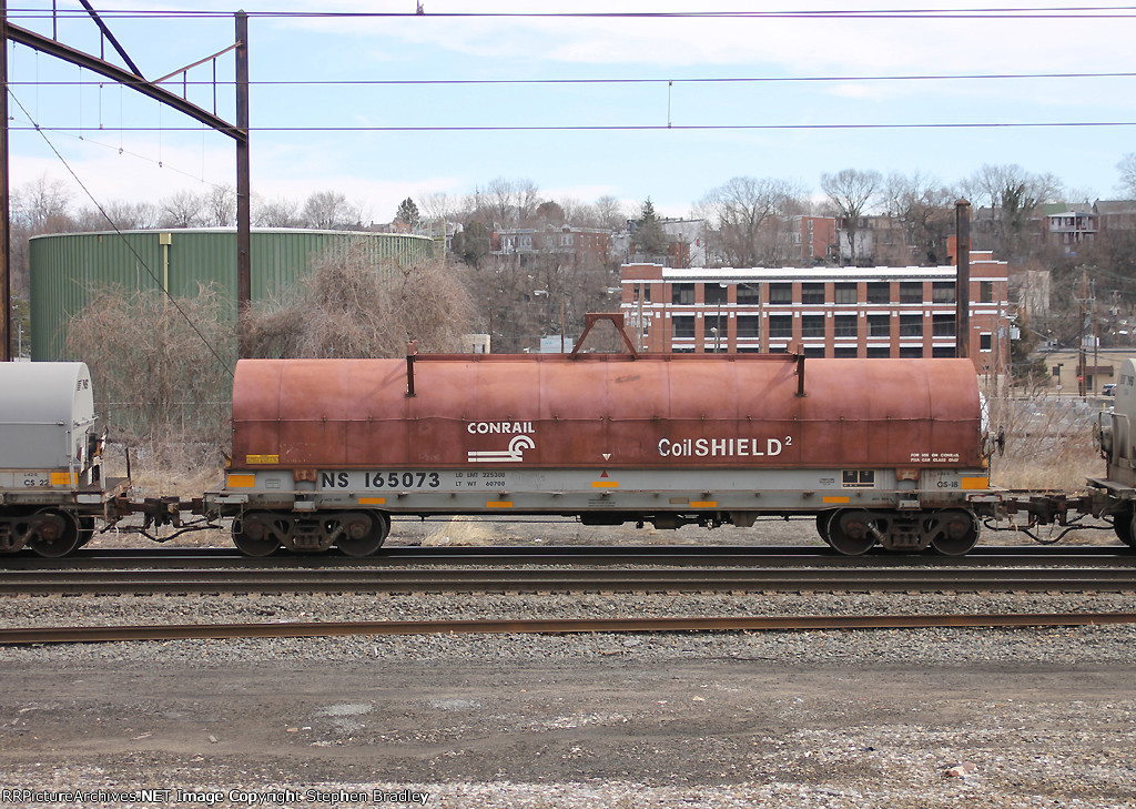 Westbound mixed freight